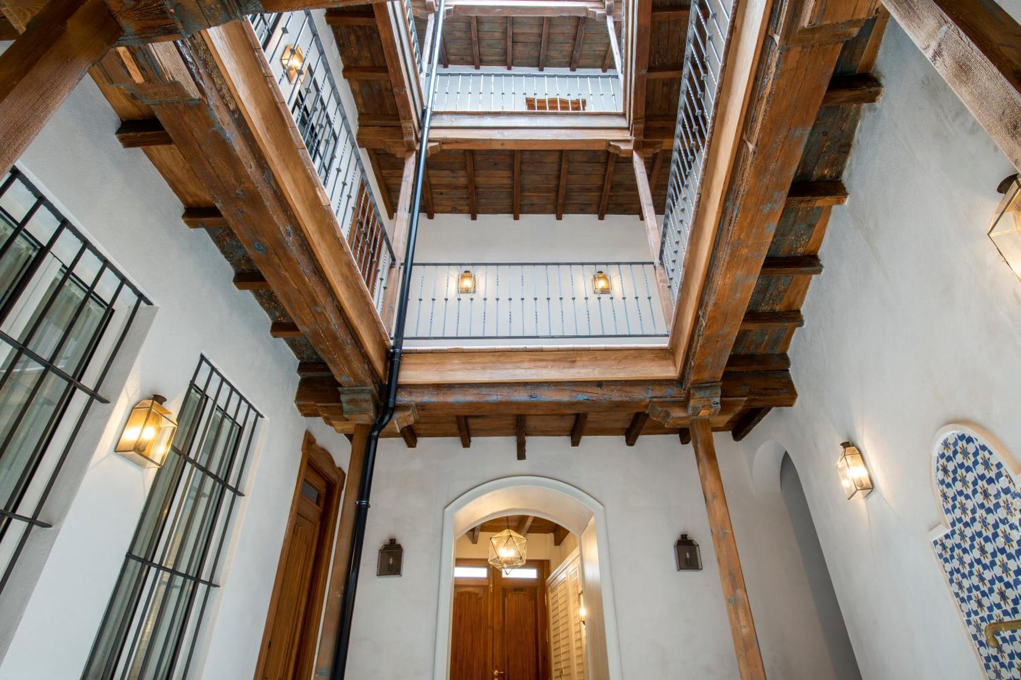 Casa Pilatos Luxury Apartments Севилья Экстерьер фото